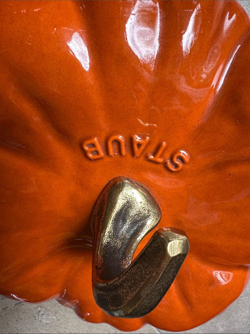 Staub Cast Iron 3.5 qt Pumpkin Cocotte in Orange with Brass Knob - Picture 10 of 10